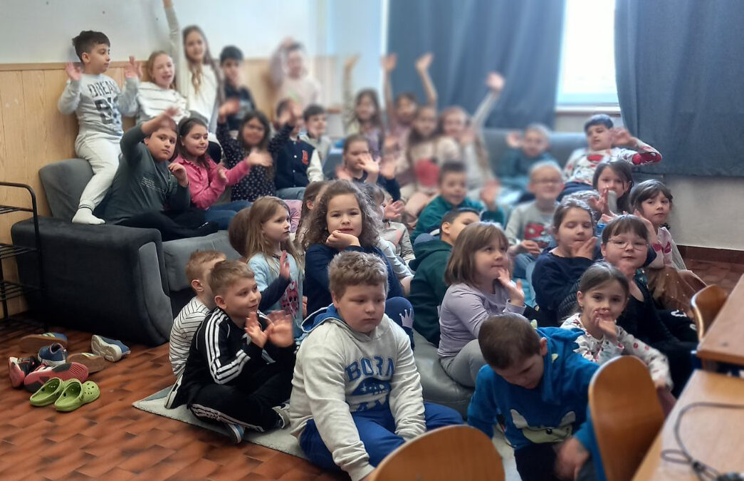 Predškolci posjetili učenike 2. c razreda